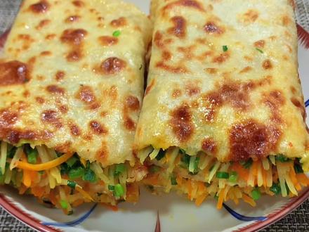 电饼铛摊的早餐菜煎饼,家常做法特别简单,营养丰富又好吃 #简单美食 #在家做美食 #早餐饼 #蔬菜饼 #美食教程 #菜煎饼 #摊煎饼