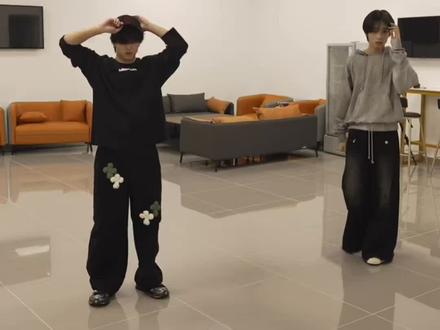 #橹穆 #橹穆双人舞台 #王橹杰穆祉丞 小杰快把合照交出来啊啊啊啊啊啊