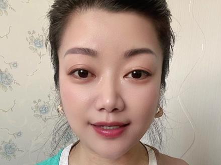 快来领取免费的聊天气泡啦!