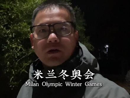 #中国男团空中技巧冲金 中国男团空中技巧冲金