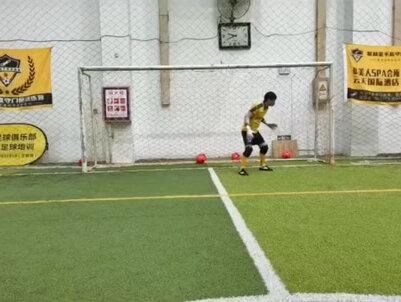 实战中很容易遇到的一种情况#守门员训练 #足球