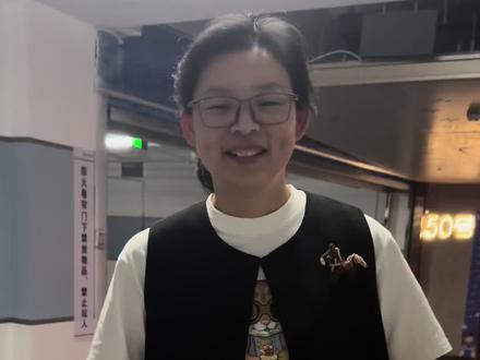 今天去给妈祖过生日啦,昨天在外地没来得及回来,徐老师说: 给妈祖过生日,最大的礼物就是替妈祖去爱所有人…..#范凡凡 #尊重宗教信仰#爱