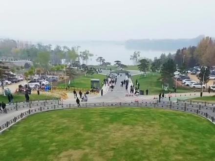 不收门票,免费停车,五一期间蒙童胜境又将开启一场藏满惊喜的假日狂欢。#蒙山下的24h自在生活#蒙山沙滩电音派对