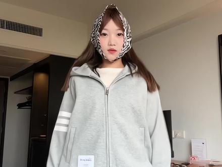 看看你最喜欢的博主
#韩剧南主摇 #舞蹈挑战 #抖音热门舞蹈计划