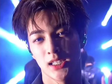 这样的安乾镐你爱了吗?评论区说说你最get他的哪个点~#CORTIS忙内 #五代颜值天花板#养成系爱豆 #HYBE新男团潜力股#安乾镐