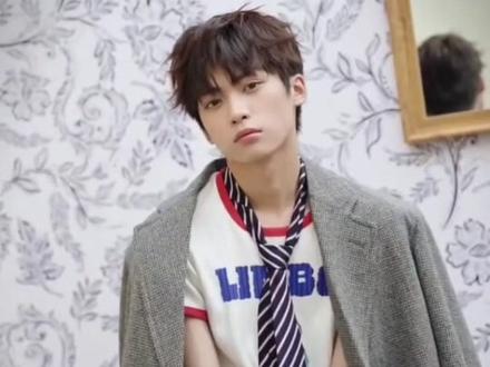 梓渝 × 成功拿下一线男刊待遇拉满! #男明星 #梓渝 #梓渝🐟
