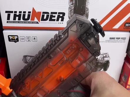 别人都有我没有可不行#摔炮枪#摔炮#玩具枪#mp7摔炮枪