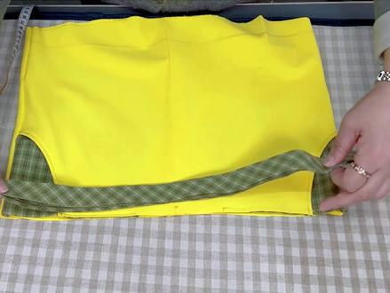 这条旧裤子一点也不浪费,改出一整套衣服#旧衣服改造 #手工diy