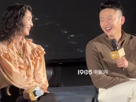 #李鸿其 向大师导演学习,想把王紫璇排得很漂亮!#电影我是全世界最幸福的宝贝