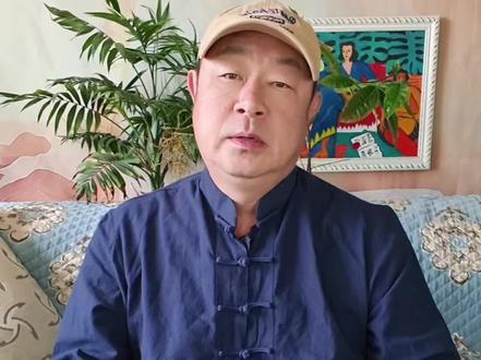 你知道神秘的楼兰在哪里吗?她就在更加神秘的罗布泊。 #传扬中华文化 #楼兰古城 #楼兰美女 #楼兰 #历史知多少 @大鹰哥讲电影故事