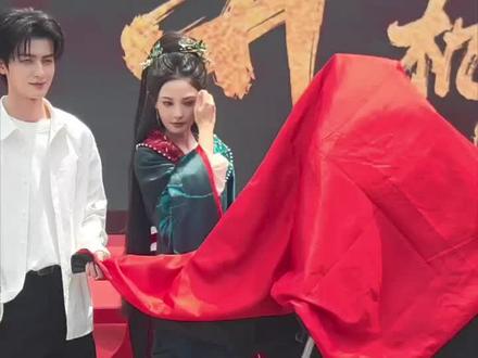网剧#朝无念 开机大吉#古装武侠 主演#张集骏 #陈鹤一 #彭小苒