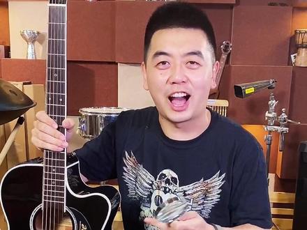 #吉他 你认识这个木吉他品牌吗?