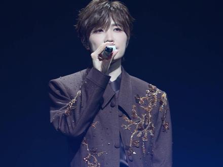 徐良演唱会《创作者》完整版,深圳场才有的歌曲,以后的巡演都不会在有这首歌了。#徐良演唱会爷青回 #徐良深圳演唱会 #向全世界安利 #徐良 #音乐现场