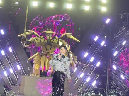 高迪带着十万来开封了#高迪 #万岁山武侠城