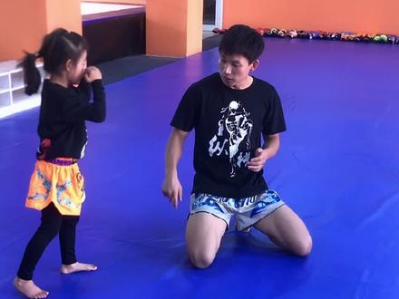 泰拳扫踢,傻瓜式教学!一看就会!一练...........#威海武术#威海跆拳道