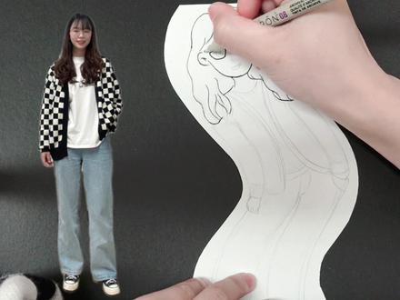 湘教版美术四年级:变形的魅力之哈哈镜
#画画 #创意 #教师 #湘教版美术 #美术 #课件#创意美术