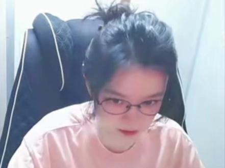 炉石传说 - 新版本上线!逃离紫罗兰监狱! 炉石传说 - 新版本上线!逃离紫罗兰监狱!听说萨满王朝了?法术萨真的强度在线啊,强烈推荐! #游戏破壁计划#炉石雪妍 #游戏女主播 #游戏直播 ### 据说萨满王朝了
# 职业:萨满祭司
# 模式:标准模式
# 甲虫年
#
# 2x (0) 静电震击
# 2x (1) 安保盲区
# 2x (1) 时间之沙
# 2x (1) 炽焰祈咒
# 2x (1) 登山地图
# 2x (2) 能量仪式
# 2x (2) 雷霆动地
# 2x (3) 妖术
# 1x (3) 欢迎回家
# 2x (3) 熔炼黄金
# 1x (3) 闪电风暴
# 1x (4) 小朋友
# 2x (5) 寒霜冰爆
# 1x (5) 祖拉玛特的牢房
# 1x (6) 穆格·兹伊
# 2x (7) 风暴怒火
# 1x (8) 莎拉达希尔
# 1x (9) 穆拉丁的奋战
# 1x (10) 灭世者死亡之翼
#
AAECAaoICP2fBJKDB/fAB5jEB5vUB9DbB6HcB9/lBwuvnwTRmwfwqgf8rQe8sQfLtgfDwAfH2wfK2wfN2wfa3wcAAA==
#
# 想要使用这副套牌,请先复制到剪贴板,然后在游戏中点击“新套牌”进行粘贴。