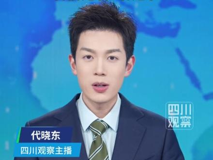 12月3日,湖南张家界七星山荒野求生挑战赛决赛第10天,人气选手“林北”和“文车车”选择拿2000元奖金退赛。#林北退赛