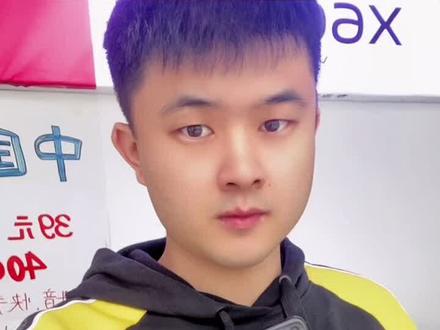 #我要上热门 #国产手机维修 #抖音爸爸 #爆屏修复 #修手机 华为荣耀8x更换外屏维修过程