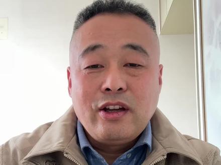 80年老登怒定小米Su7准现车,年轻人要敢想敢干!犹豫一秒都是对时间的不尊重#新Su7 #新款小米su7 #小米汽车