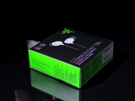 roll)雷蛇战锤狂鲨v3全新白色,THX音效专业入耳式耳机#雷蛇战锤狂鲨v3 #雷蛇 #入耳式耳机