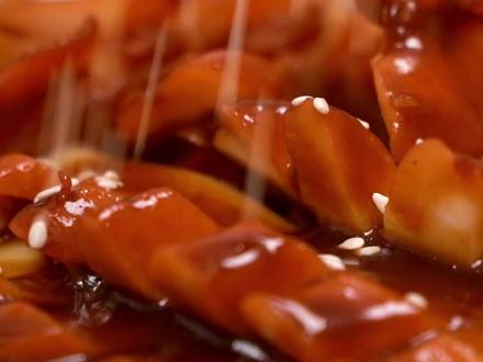 尝尝这道酱烧墨鱼,不同于其它做法,能让味道更丰富!#美食教程 #抖音美食创作人