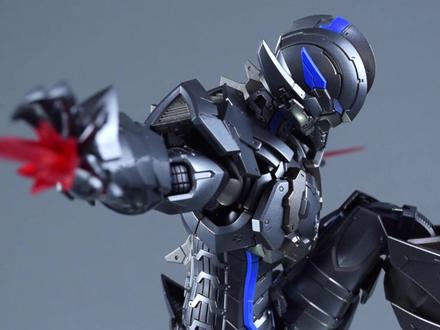 没看过机动奥特曼的话,谁能想象到他竟然是百慕拉? #玩具 #奥特曼