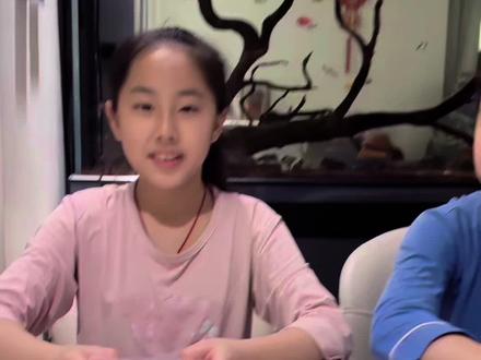 网红糖果嚼嚼乐,好吃!好玩!好贵!!!!!!#嚼嚼乐 #表情包