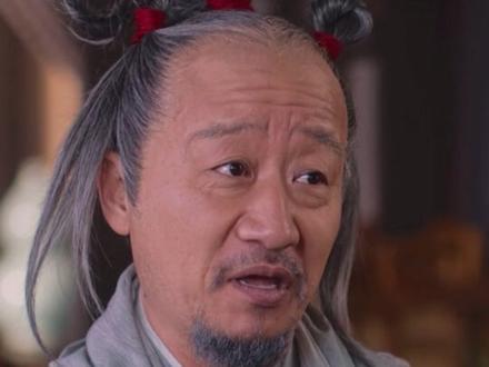 #李保田 之子李彧在#虎鹤妖师录 饰演大老爷,是祁无极的法器紫金狼毫笔,山东威海出生,中戏毕业,小人物演绎得活灵活现,表演风格独特的星二代!