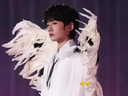 我们大主唱就这样争气#TF家族五代练习生刘禹辰 #萌界禹喵 #刘禹辰五代第一且唯一全能主唱 #五代囚鸟