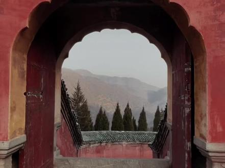 心似白云常自在,意如流水任东西#王月光