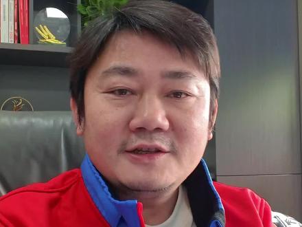 @尹正 正哥,谢谢你的支持!#张雪机车