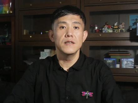 一生只爱一个人,这可信吗?#不老奇事爱情观太有共鸣 #电影不老奇事