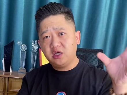 翡翠历史,山料水料如何形成。#翡翠知识 #翡翠辨别 #翡翠文化 #珠宝知识 #珠宝首饰 #翡翠 #翡翠原石