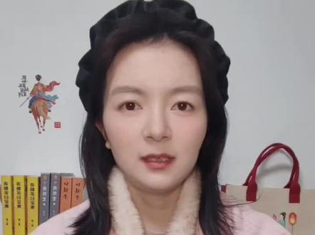 跳吧跳吧,使劲跳,可别让雨荷这件事就这么轻易的过去了