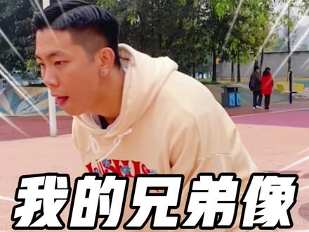 真的有高度近视,但投篮还跟库里一样准的人吗?#篮球界的安徒生 #库里 #篮球 @文杰WENJ @抖音小助手