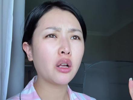 带娃逃离40度高温!夏天也能玩出雪感#广州热到下雪啦 #又菜又爱滑#广州热雪奇迹 #广州融创雪世界 #深圳滑雪