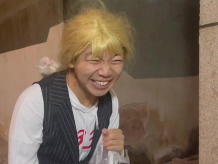 #原创搞笑 #热门 #搞笑视频
哈哈哈哈2杯奶茶带走的哇😅