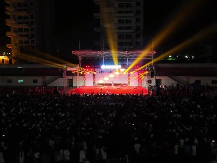 5月14日,十堰知行高级中学2025年校园艺术节开幕。#艺术节 #文艺汇演 #十堰教育