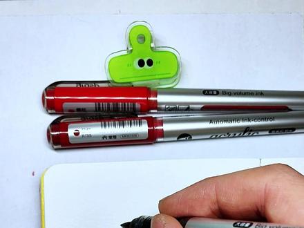 熊大~熊大~光头强又来砍树了~小伙伴们集合啦~ #熊出没 #熊二 #表情包 #春节联欢玩会 #丙烯马克笔