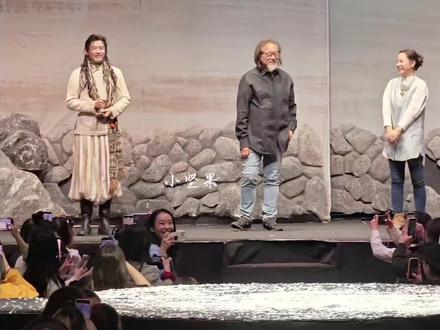 零点之前想要再对你说一句生日快乐☺️寿星杰哥生日快乐!看到你在说我爱你们😘爱你🥰今年生日一起过简直太幸福啦!@Jason张杰 #张杰生日快乐#张杰曾经如是#张杰