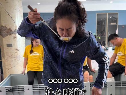 3200斤菠萝还原老式菠萝啤!酸酸甜甜,好喝极了!