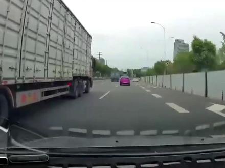 遇到粪车爆炸,咱们该怎么洗车? #汽车 #洗车 #保定 #东三环 #粪车爆炸