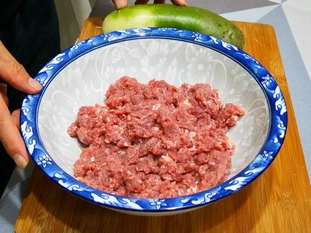 牛肉和萝卜一起包饺子,原来这么好吃,鲜嫩多汁不油腻,太香了!