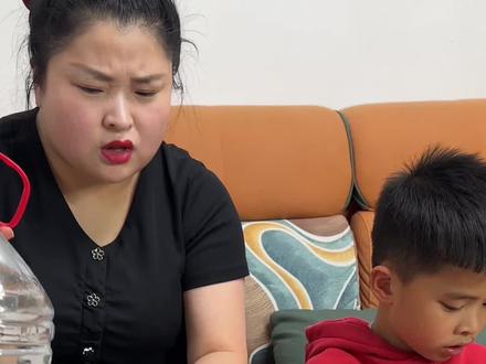 三根筷子居然能撑起十斤重,谁能告诉你我为什么?#生活小实验