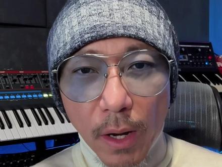 超音界要招募鼓手了,期待现场鼓手跟我们一起到各城市演出宣传, 一起超越音乐的界线。三首歌的档案物料在留言置顶 ,记得参赛的朋友是三选一喔, 只要选其中一首录视频就可以, 期待你们的作品 🤘#超音界 #超音界鼓手招募