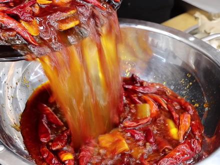 5斤毛肚百叶,5斤羊肉,做超爆辣重庆火锅,吃肉像面条一样,过瘾