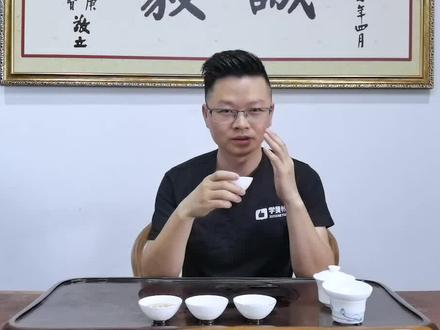 30多岁的培训机构老师未来在哪里,该何去何从,如果你也在迷茫,请认真听完。#培训机构 #教师 #迷茫