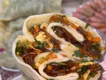 菜蟒的教程安排给你们啦,韭菜鸡蛋粉条馅的#在家做美食 #菜蟒 #日常做饭 #地方特色美食