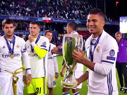 #足球 卡塞米罗的扫荡者传奇!#遇见足球 #卡塞米罗 #足球的魅力 #皇马